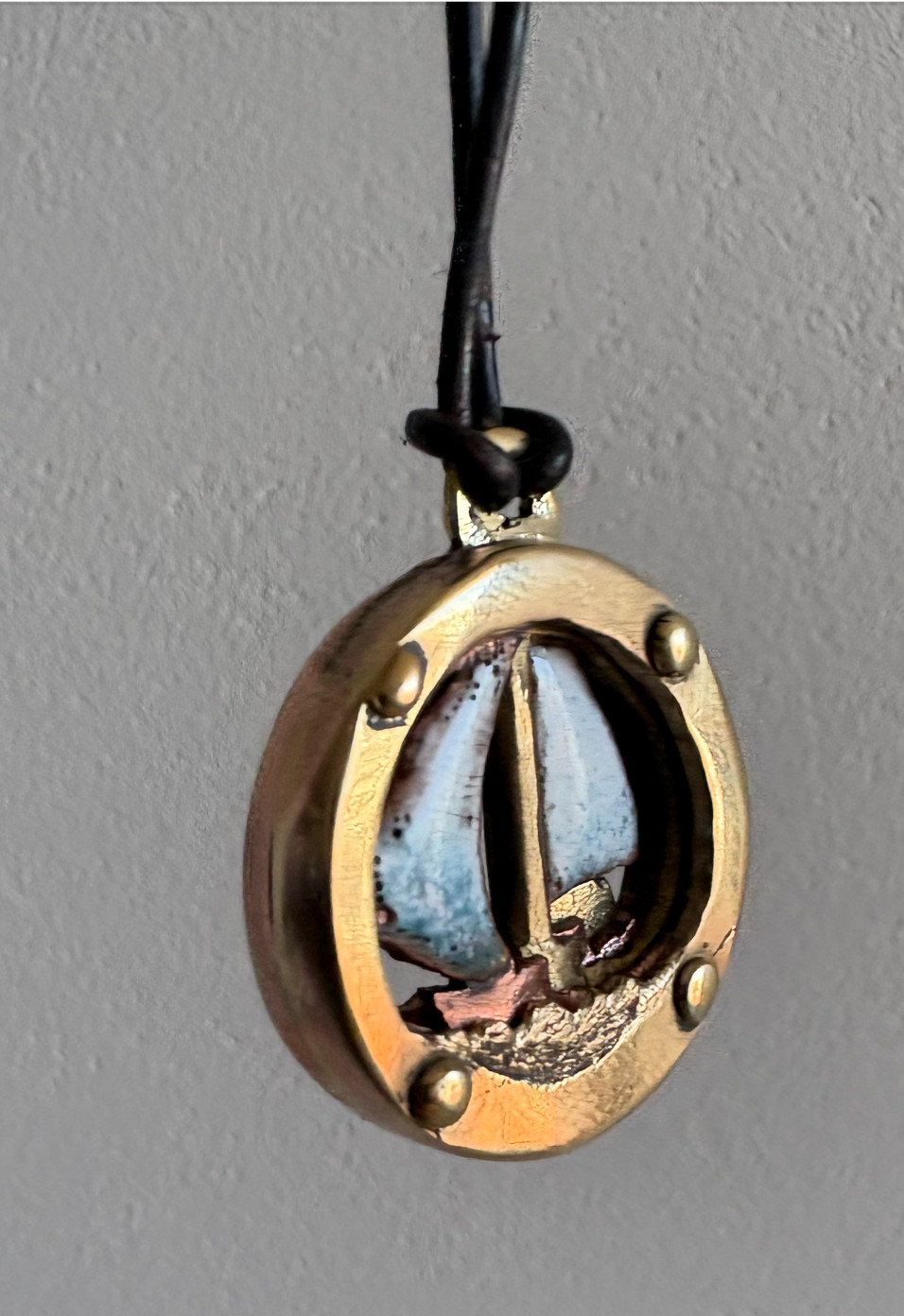 Angled view showing the depth of the piece