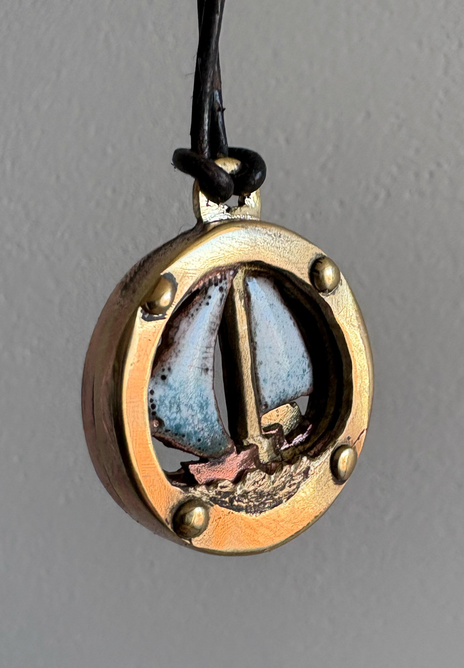 Another angle of the pendant